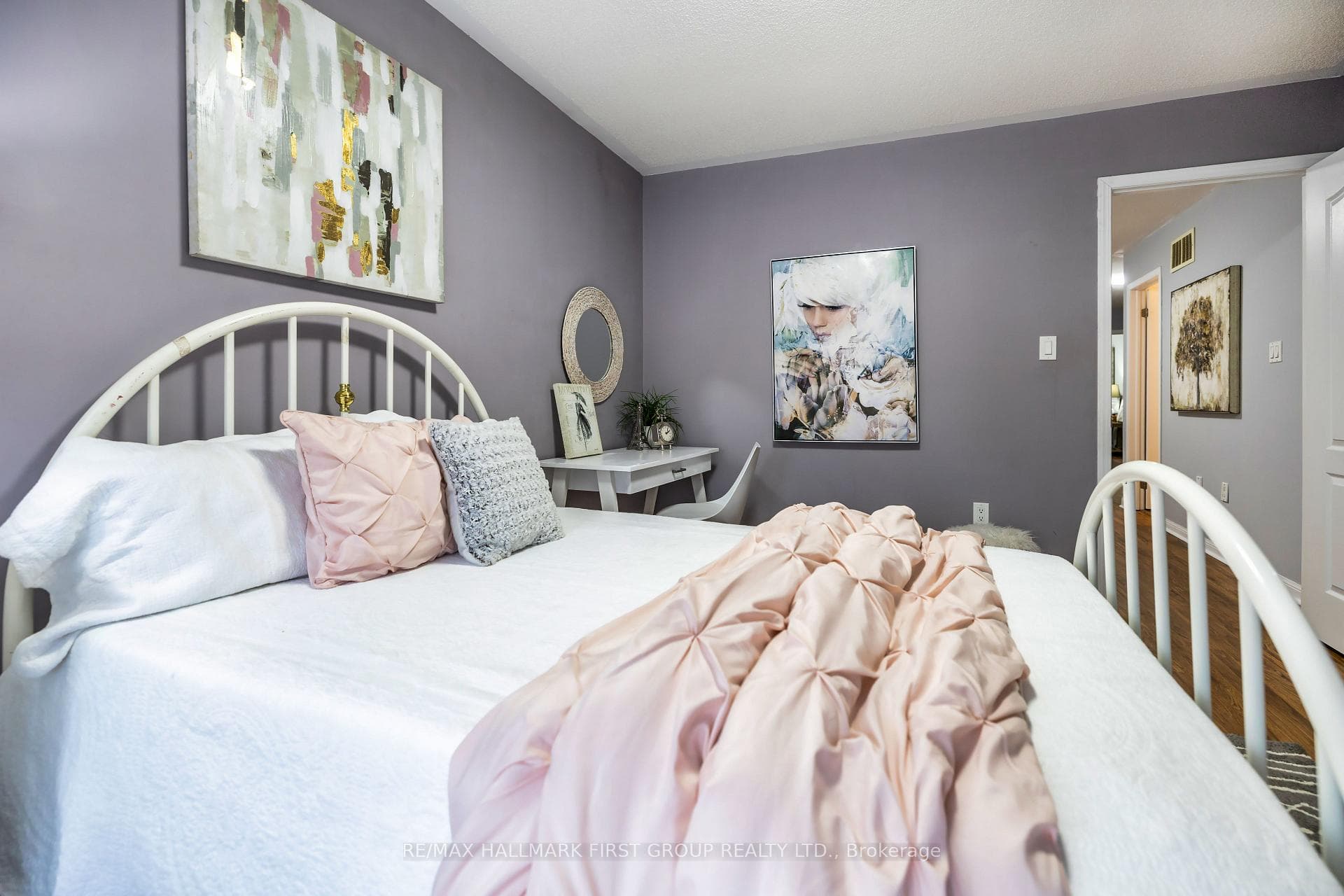 75 Beverton Crescent photo 29