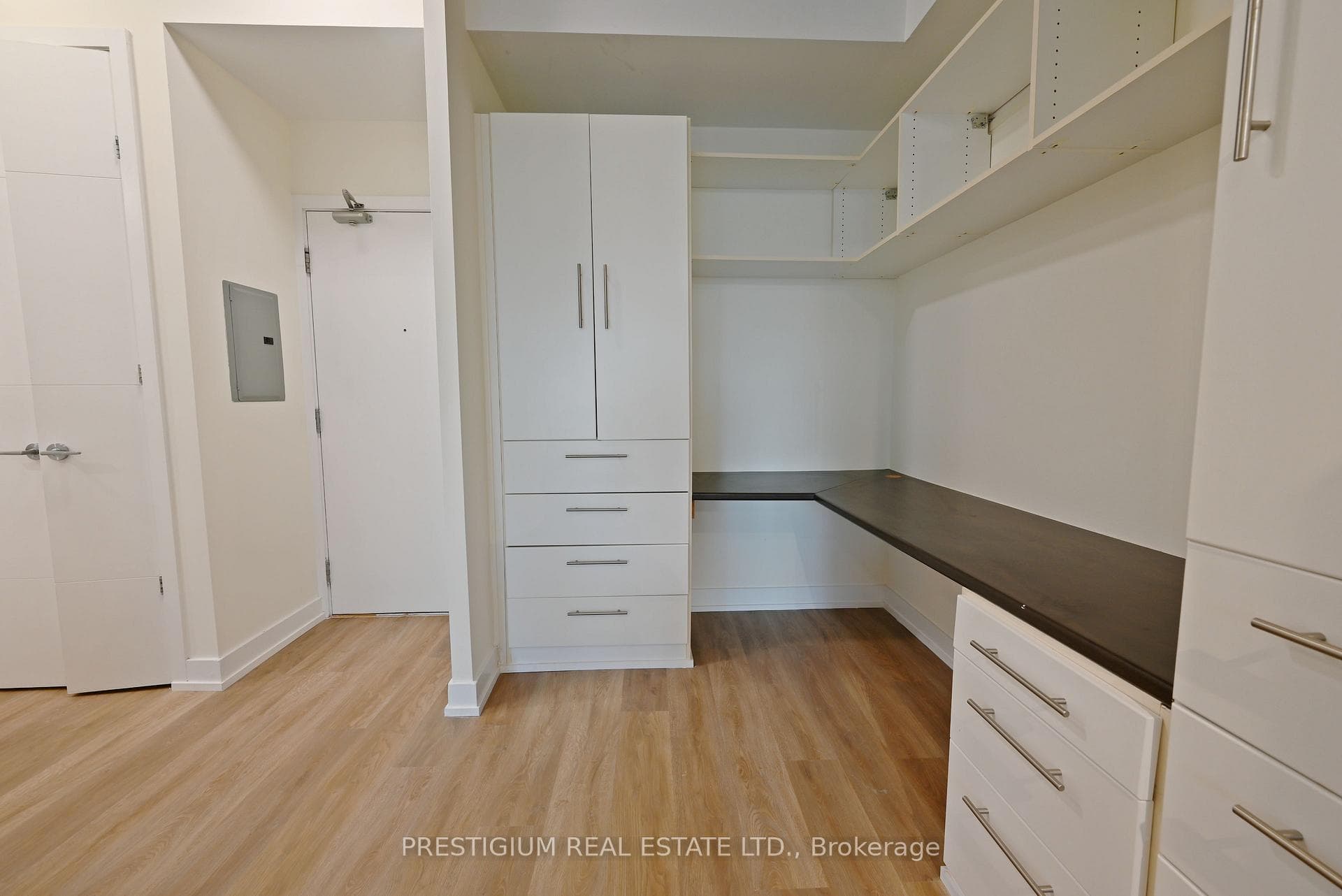 66 Portland Street Unit 611 photo 8
