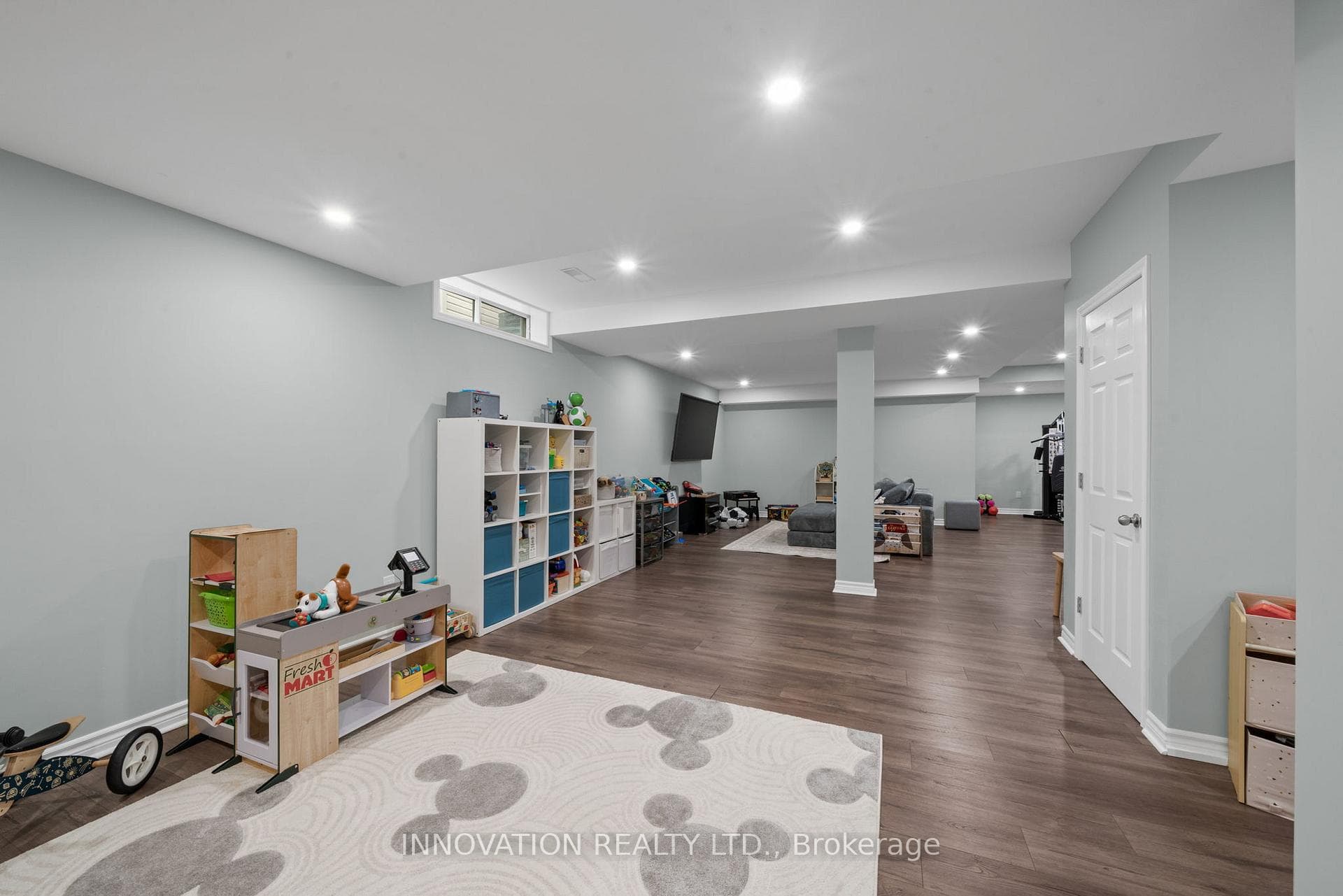 11 Bracewood Way photo 32