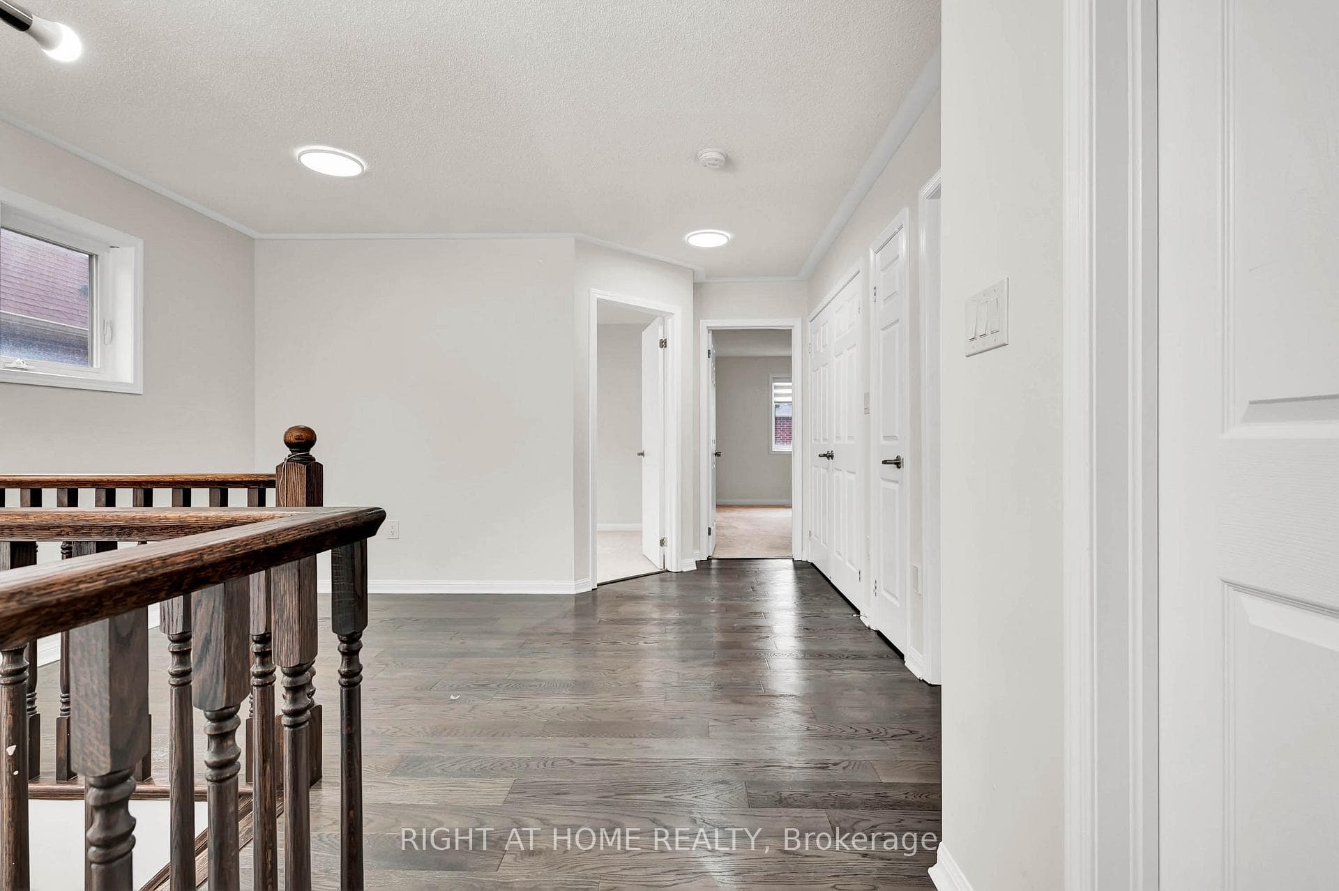 884 Mcewan Drive photo 16