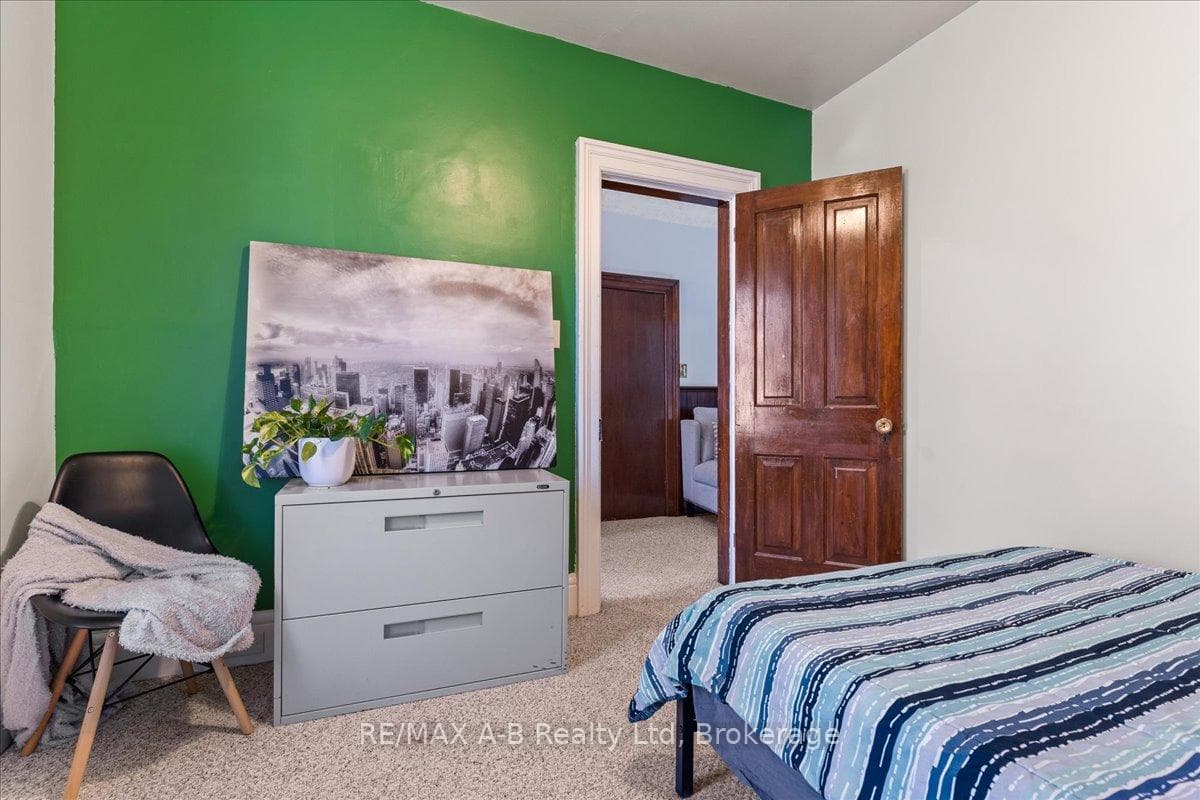 145 Frederick Street photo 20