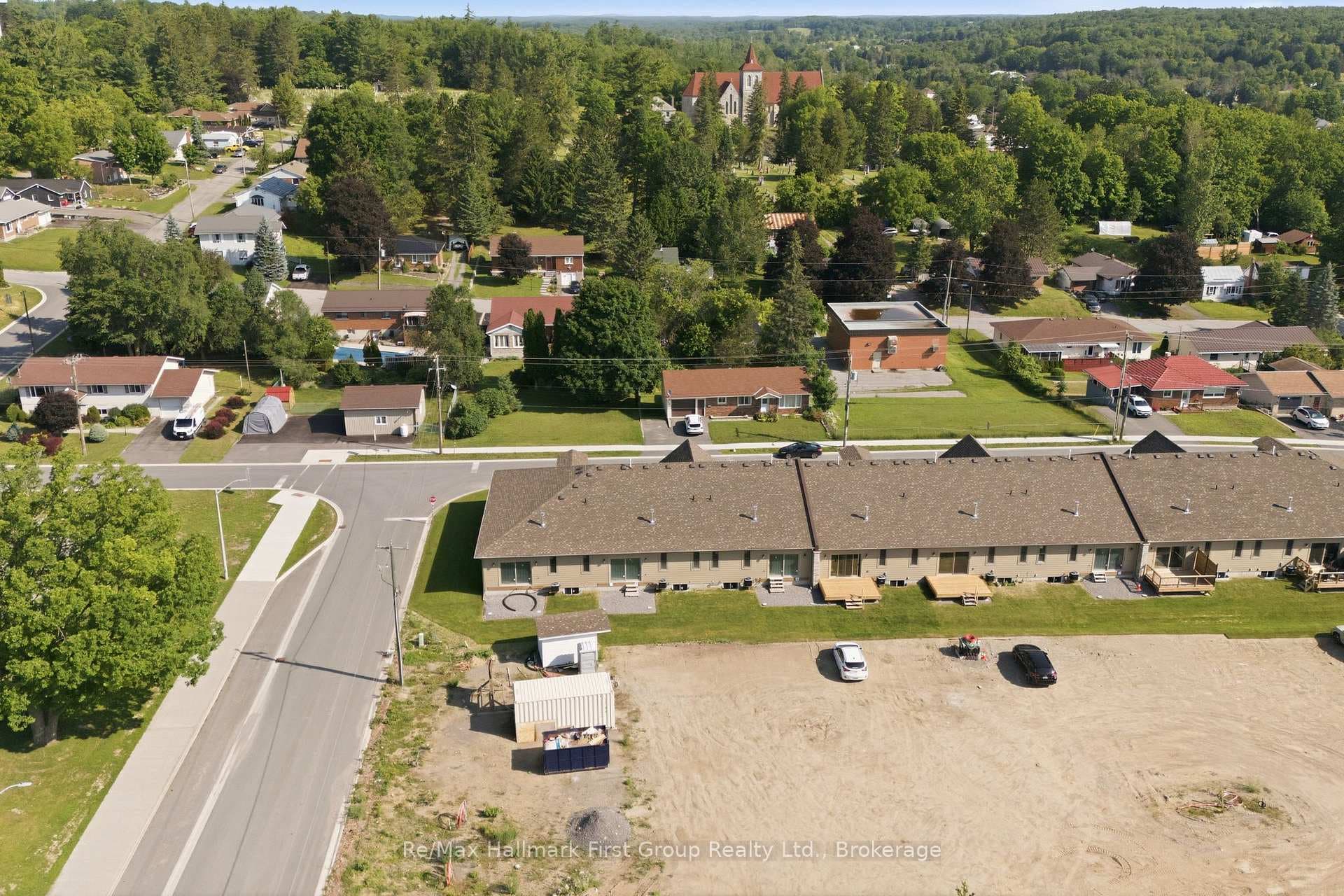 173 Pomeroy Avenue photo 41