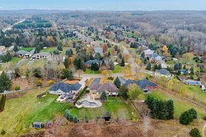 50 Delarmbro Drive photo 18