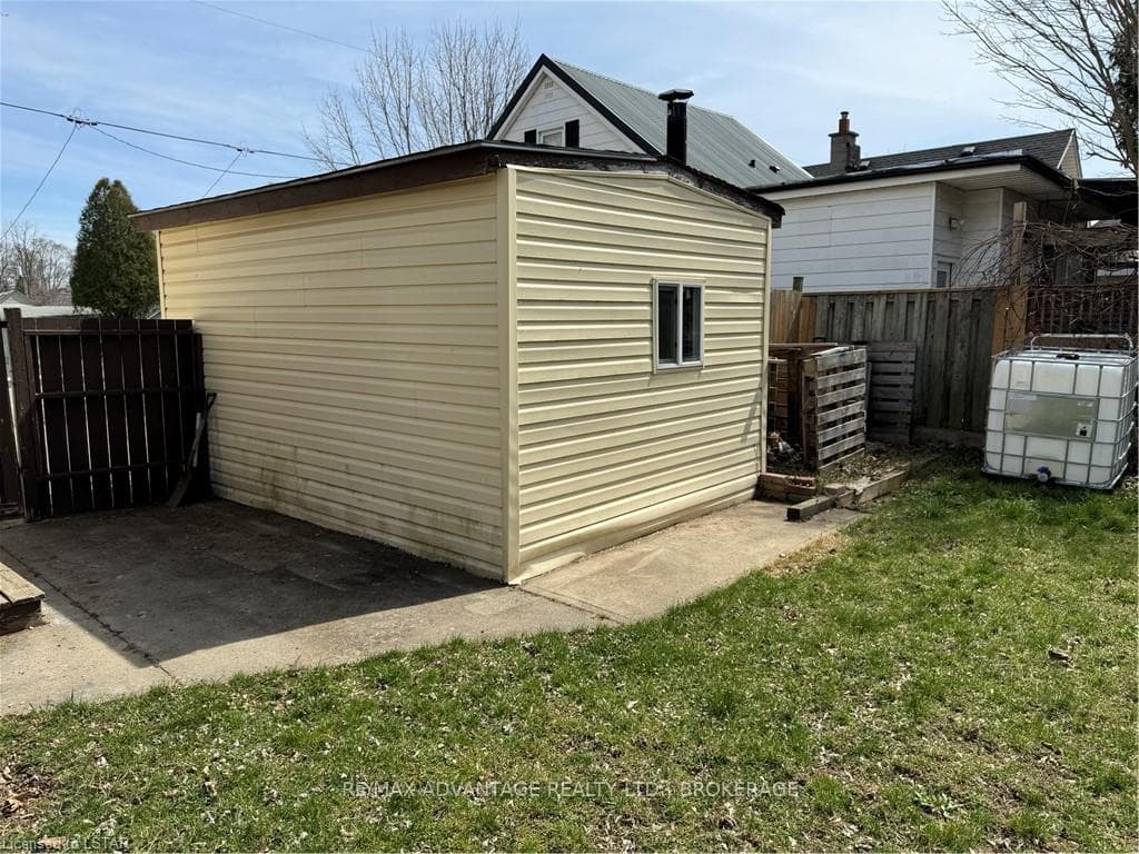 29 APPEL Street photo 25
