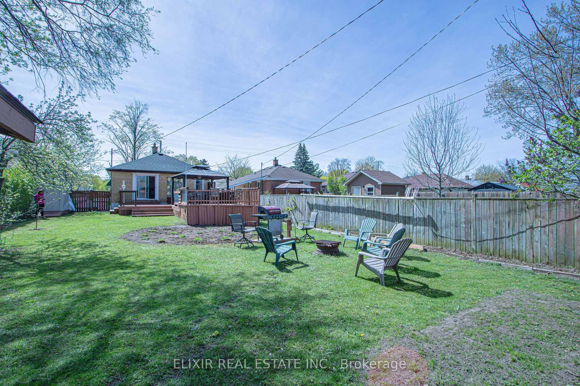 360 HALE Street photo 26