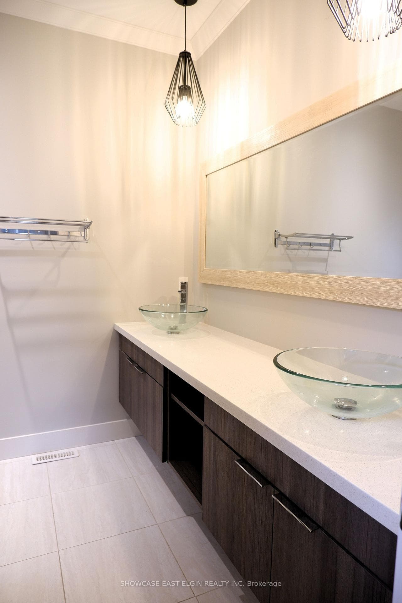132 Robin Ridge Drive Unit 18 photo 15