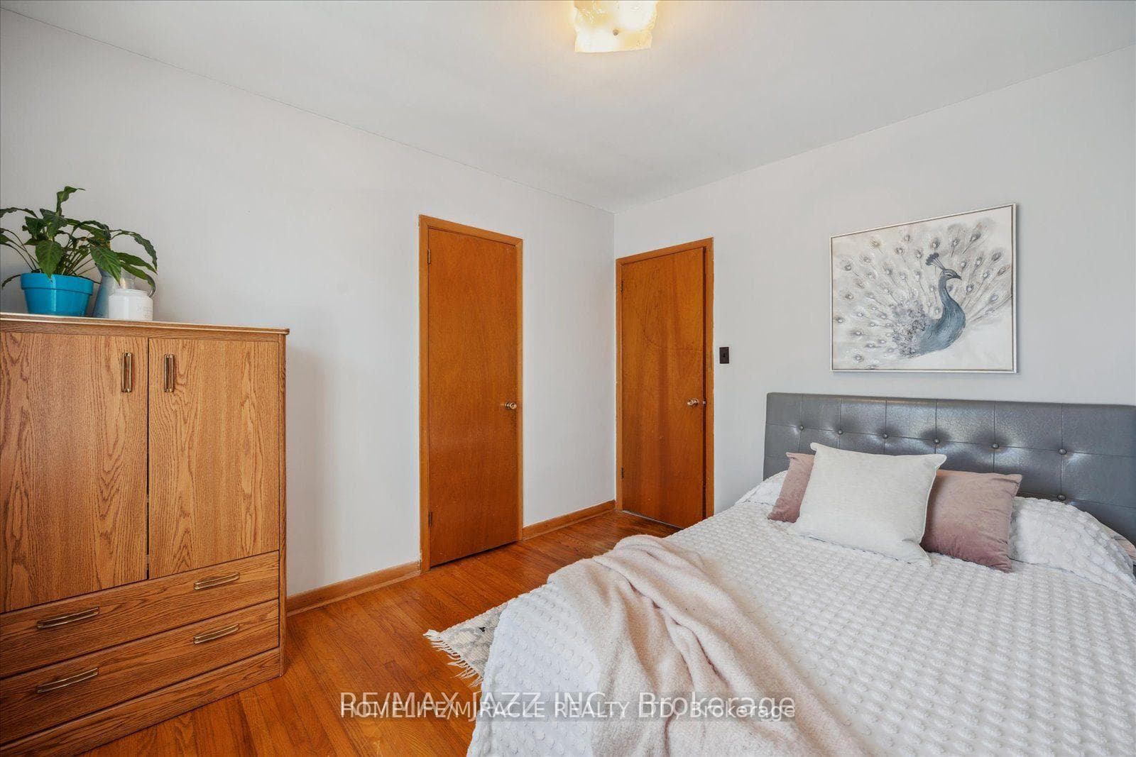 757 Phillip Murray Avenue photo 12