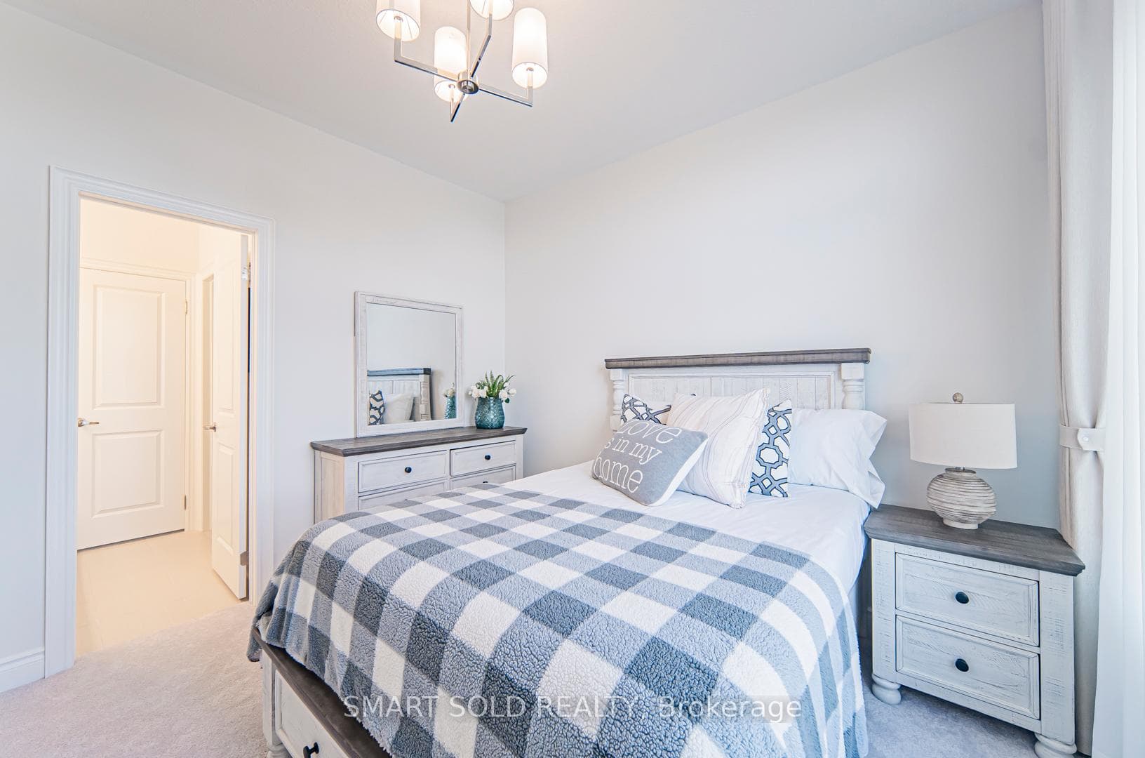 51 Longworth Avenue photo 19