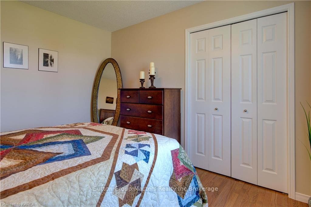 695 MILLHAVEN Road photo 18