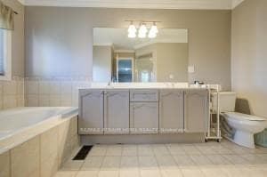 11 Farnham Drive photo 32