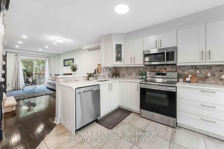 3480 Upper Middle Road Unit 118 photo 9