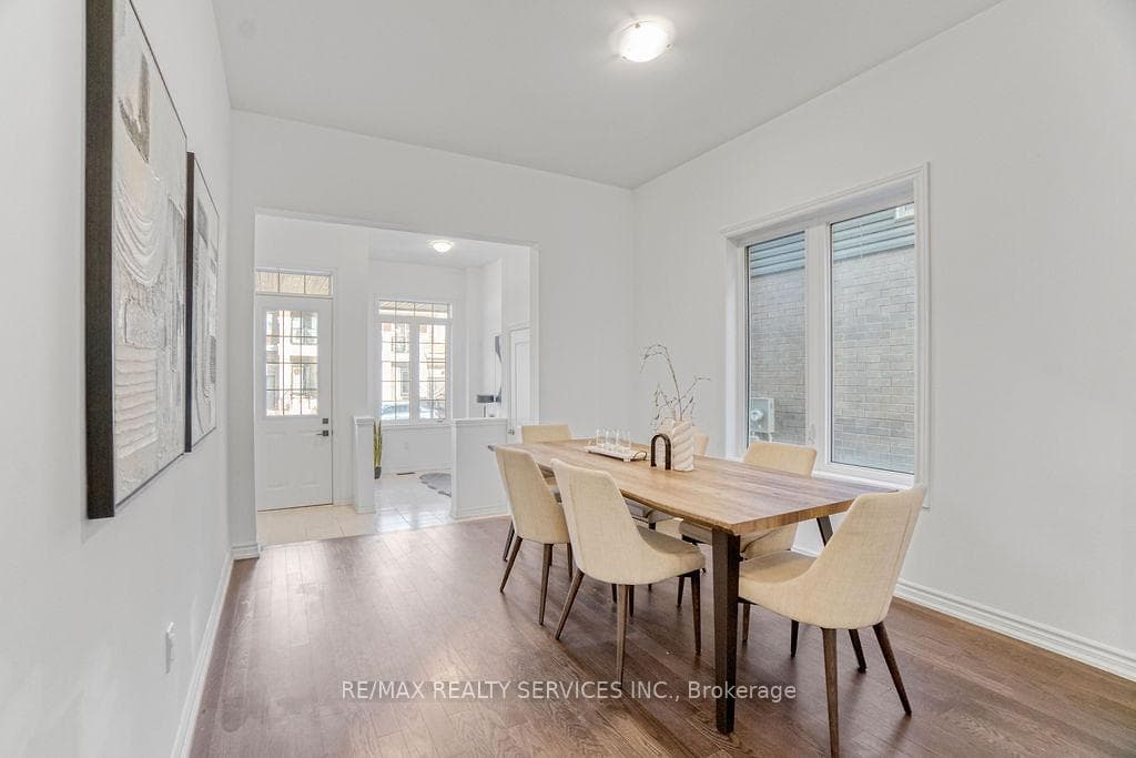 9 Copeman Avenue photo 7