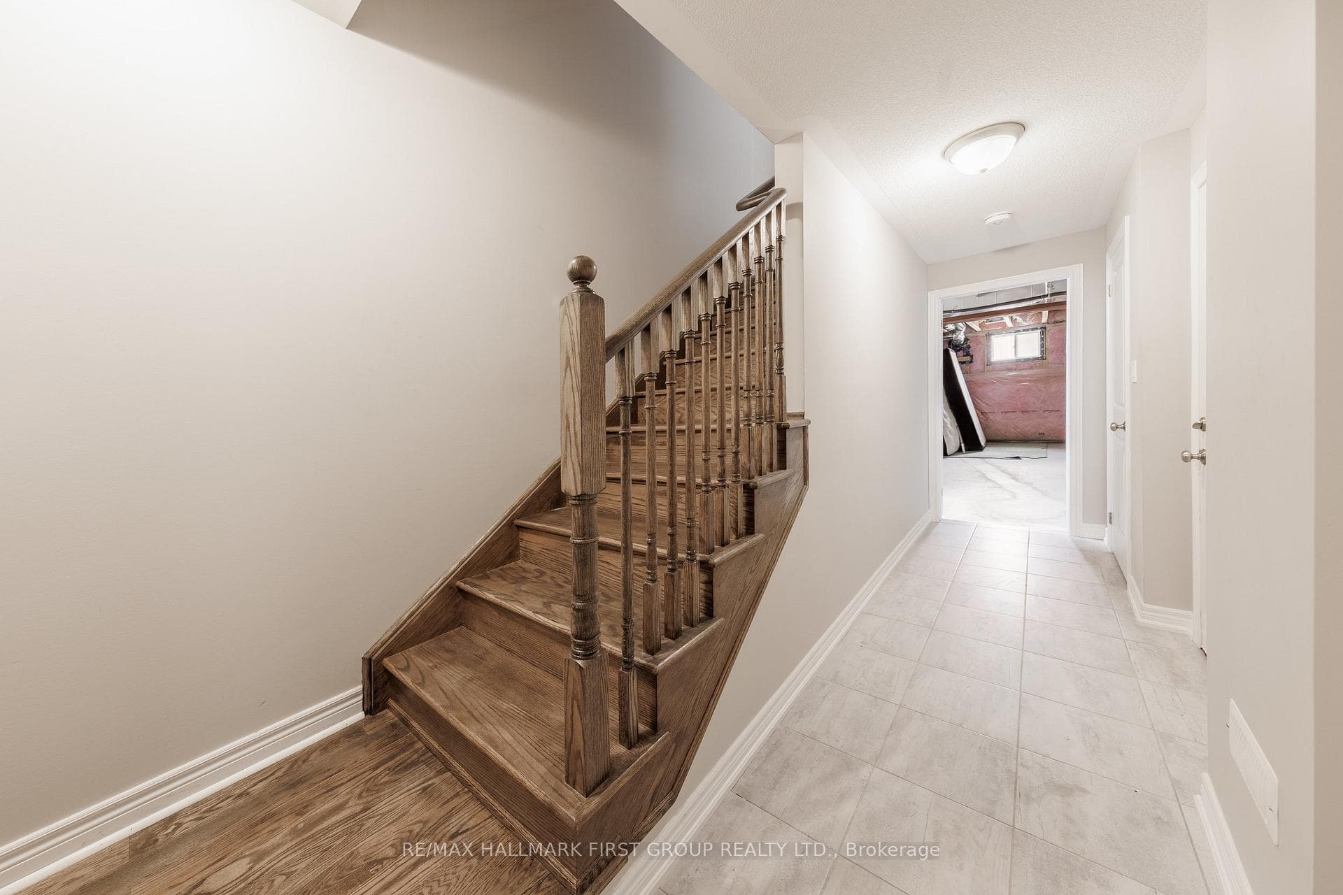 2482 Hibiscus Drive photo 23