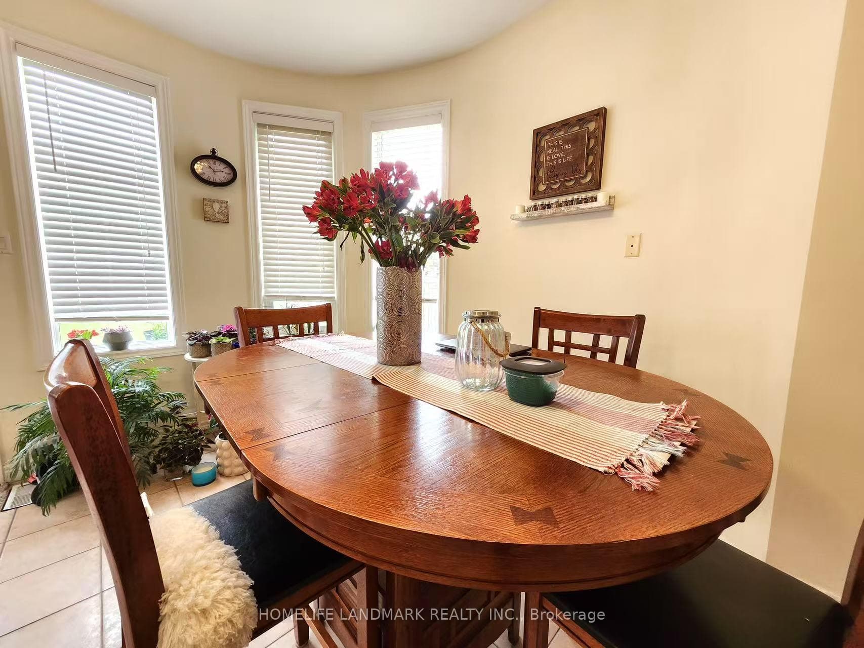 25 Lord Nelson Court photo 6