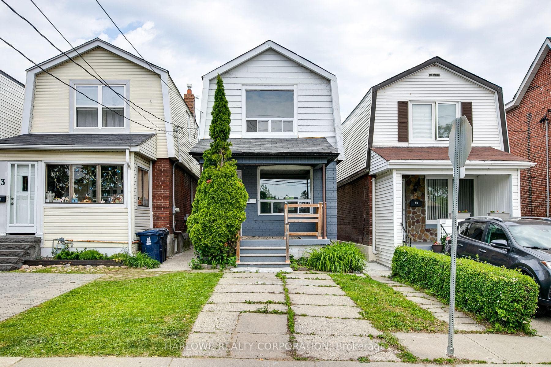61 Castleton Avenue Unit Upper photo 4