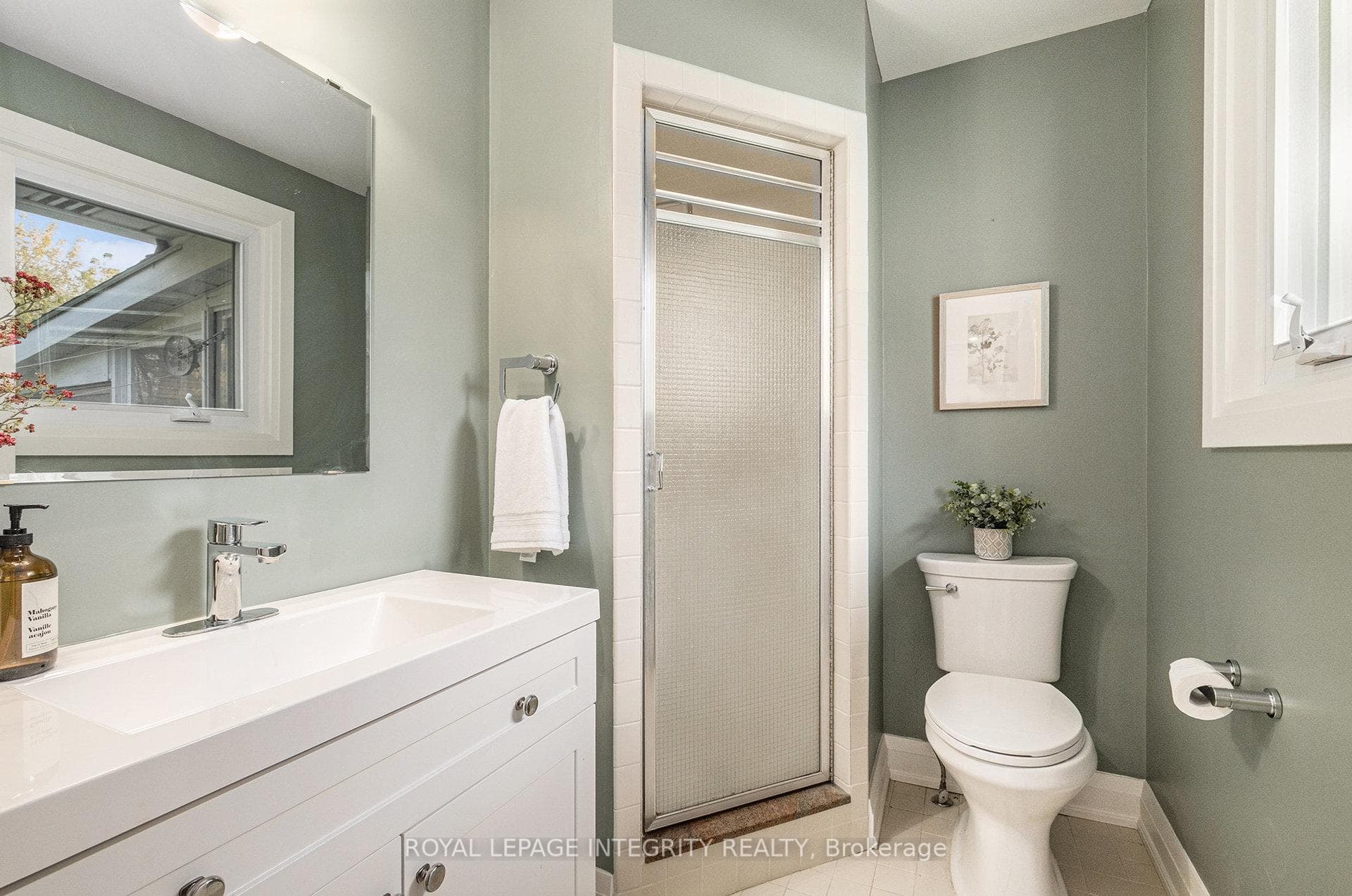 1843 Rideau Road photo 22