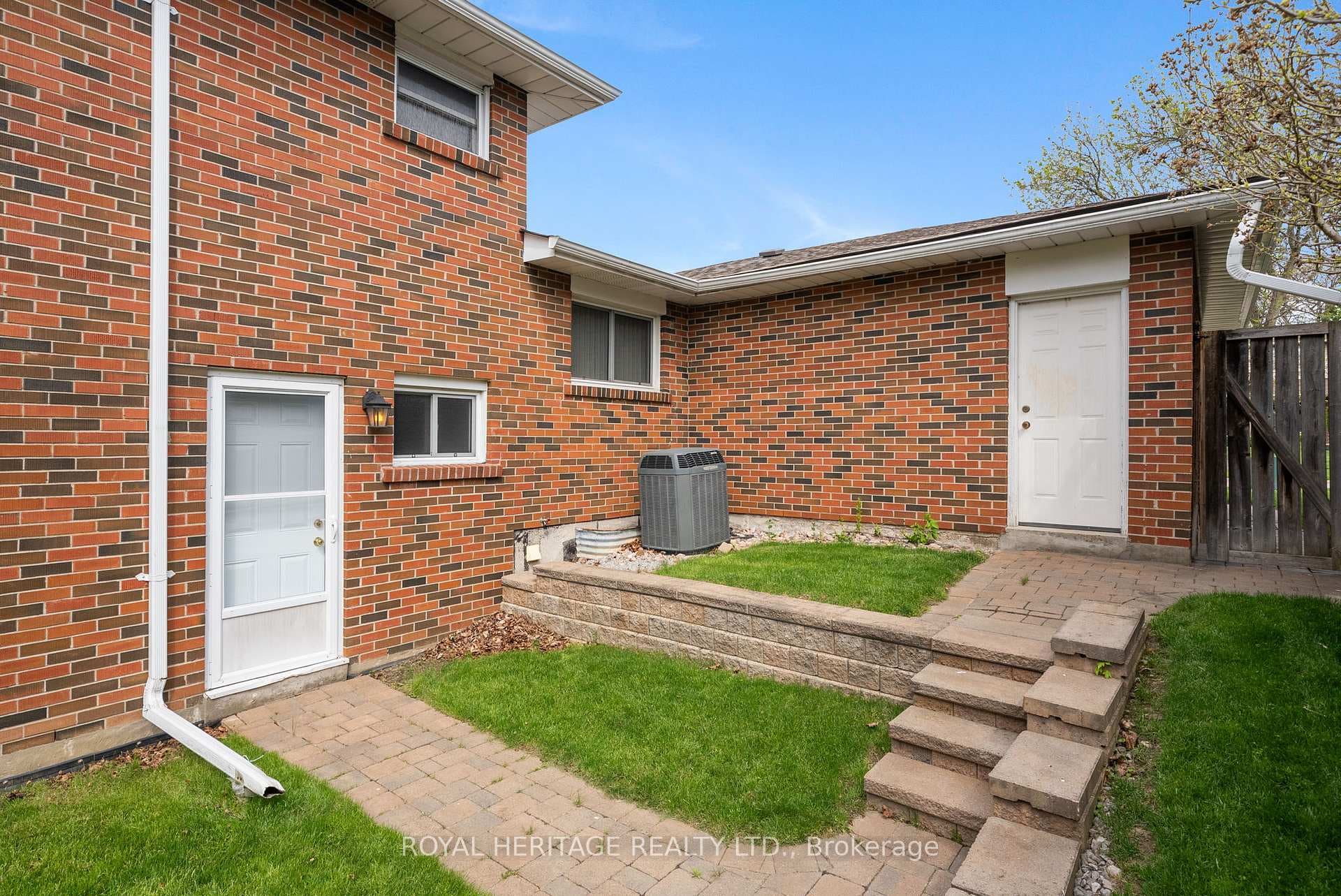 7 McCulley Street photo 26