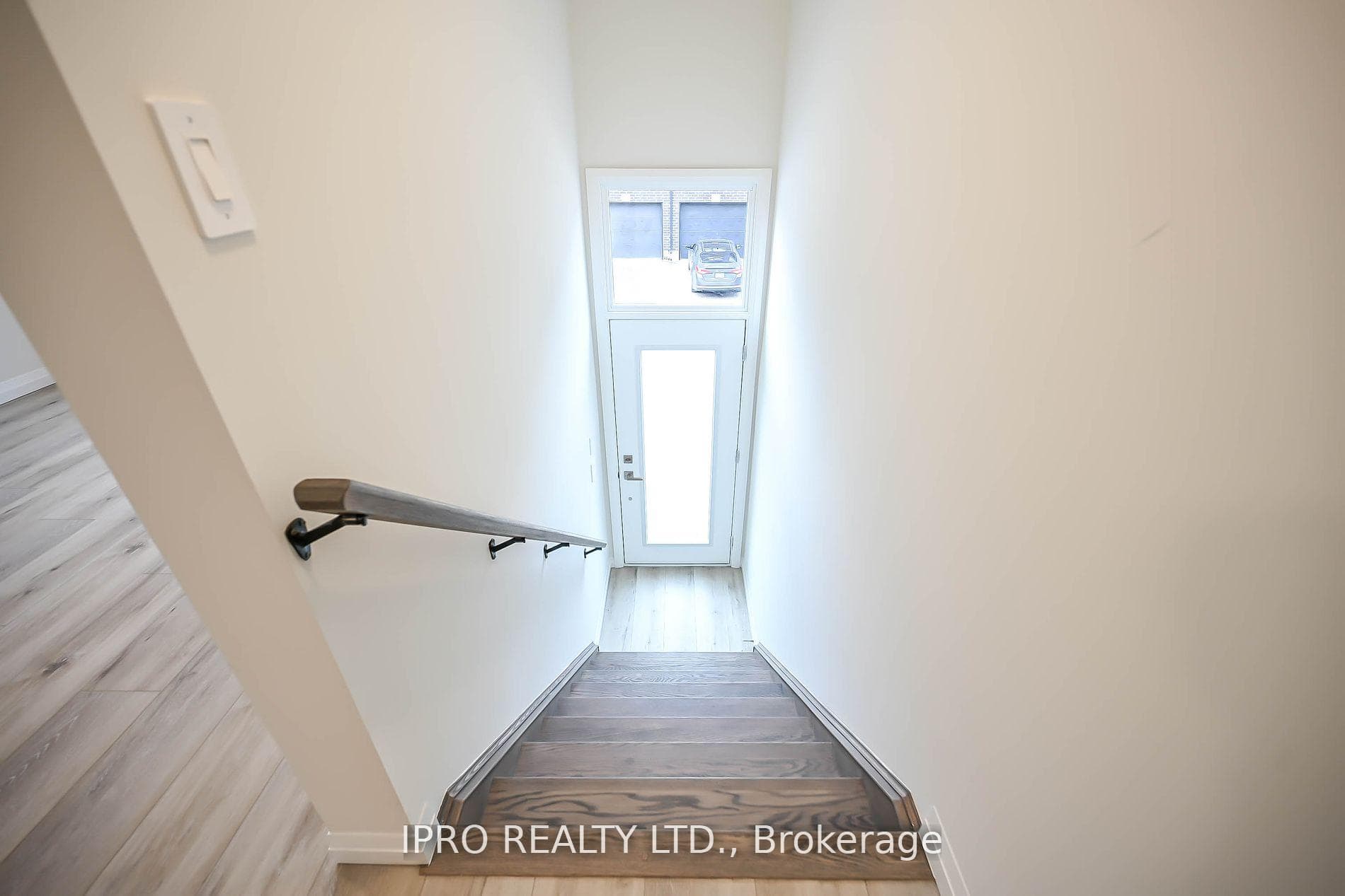 720 Grey Street Unit 54 photo 12