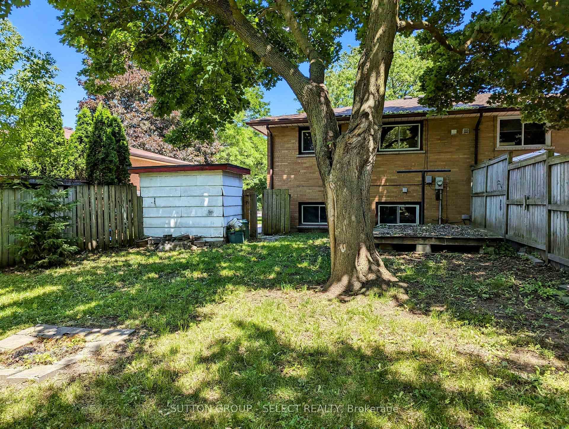 783 Sevilla Park Place photo 13