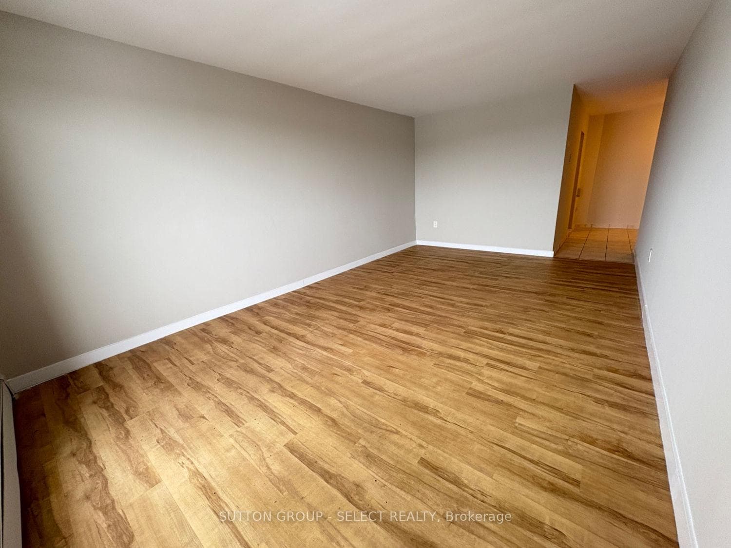 583 Mornington Avenue Unit 606 photo 8
