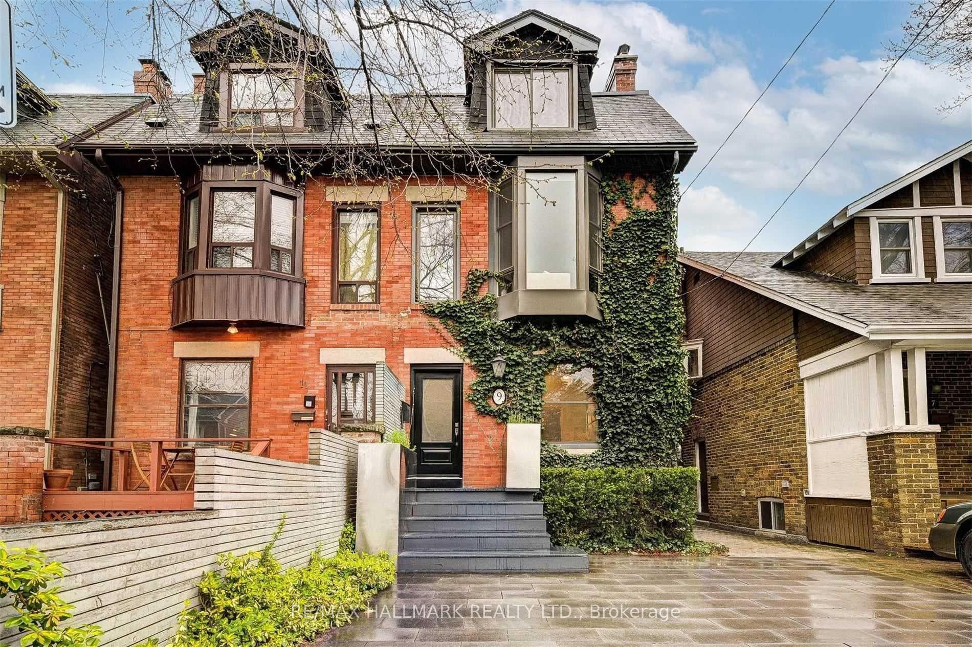 2 1/2 storey Character Residence