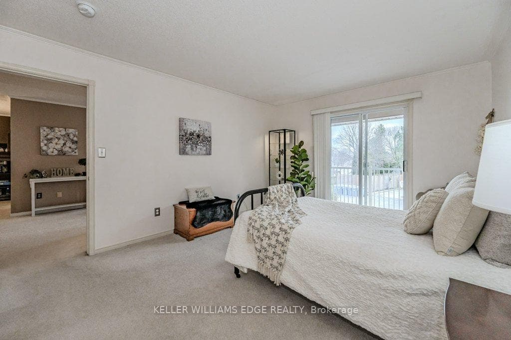 3050 Pinemeadow Drive Unit 35 photo 17