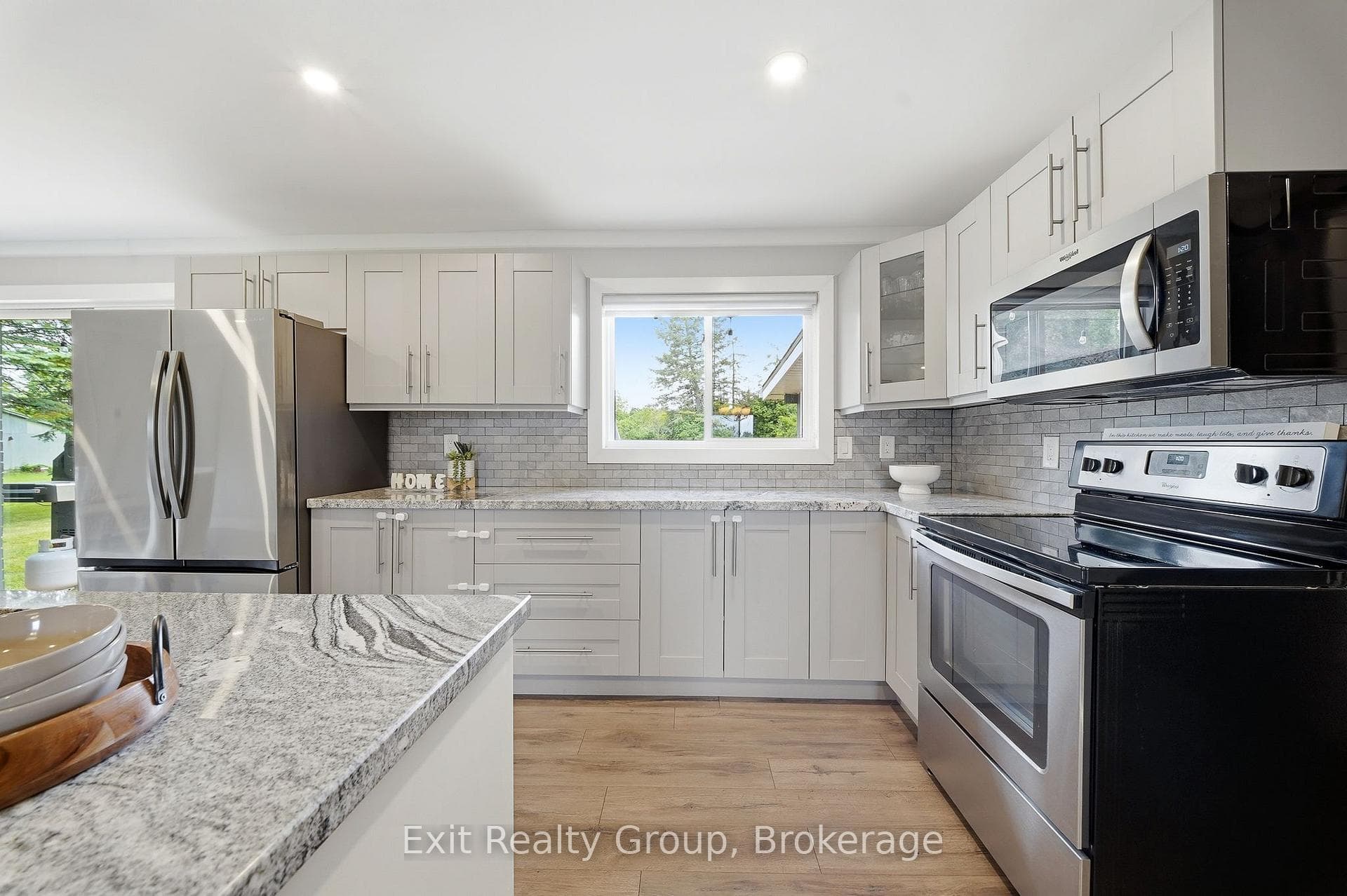 710 Harmony Road photo 15