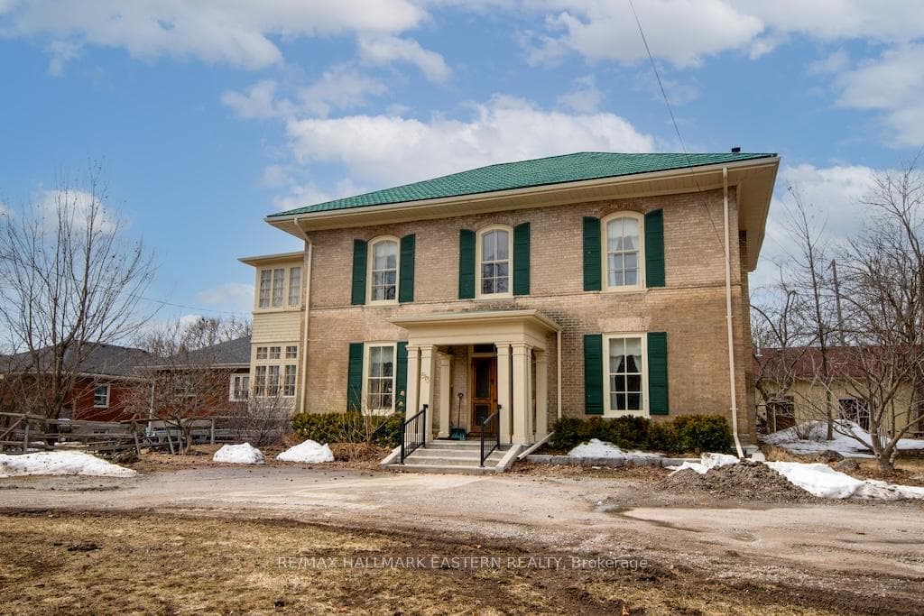 813 Water St.
