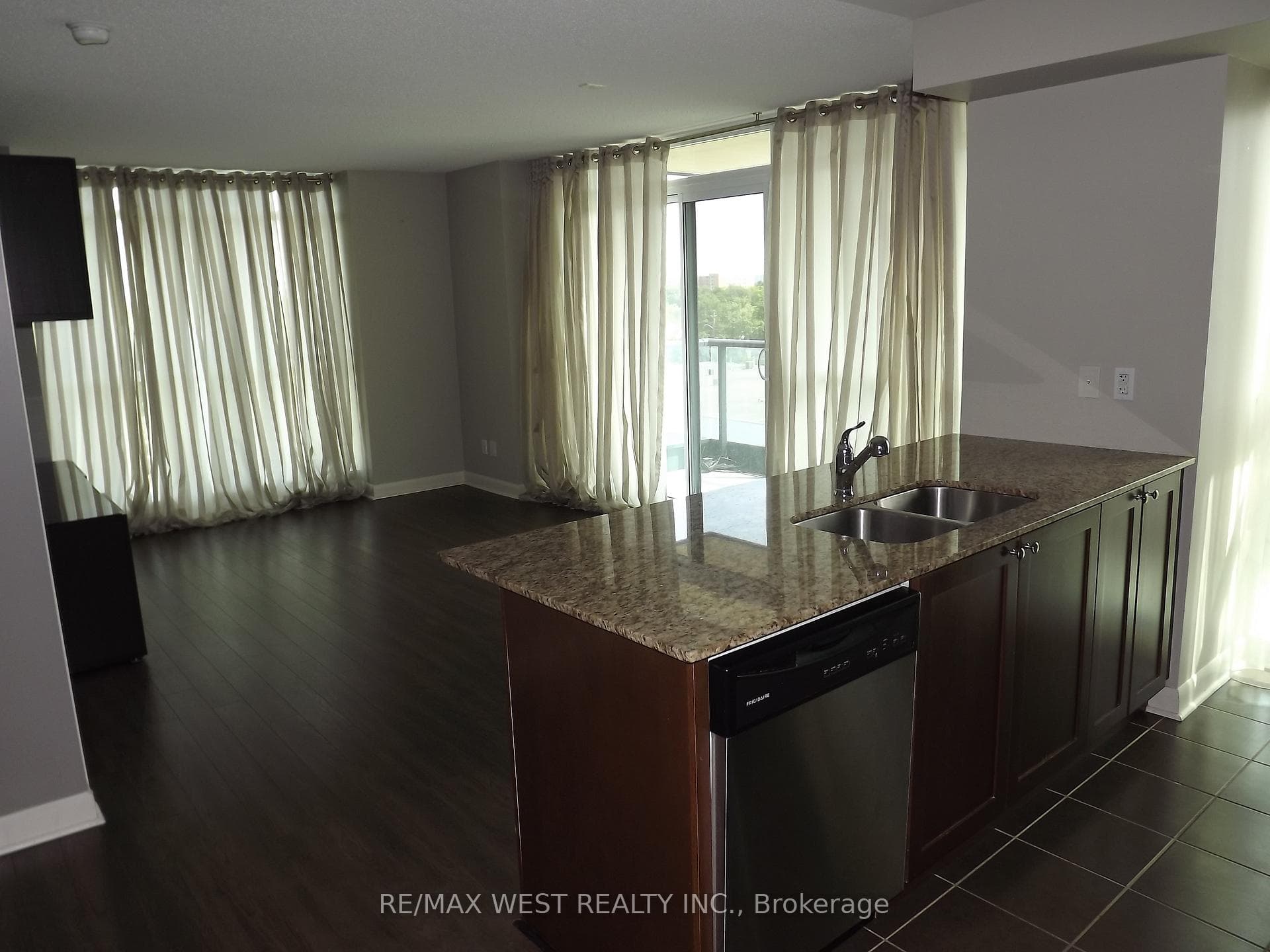 525 Wilson Avenue Unit 601 photo 13