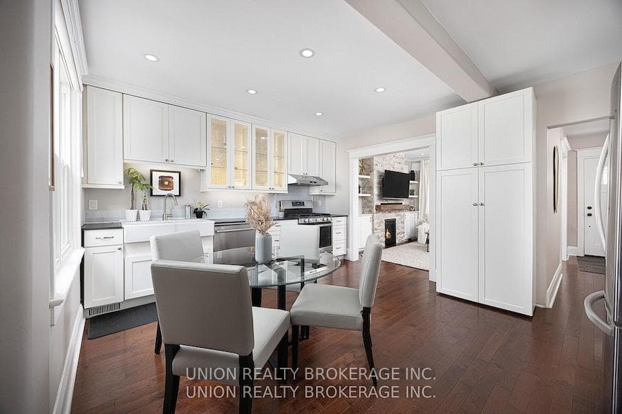 48 Queensbury Avenue photo 8