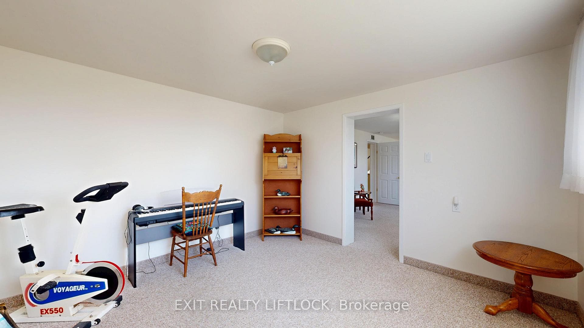 423 Armour Road photo 35