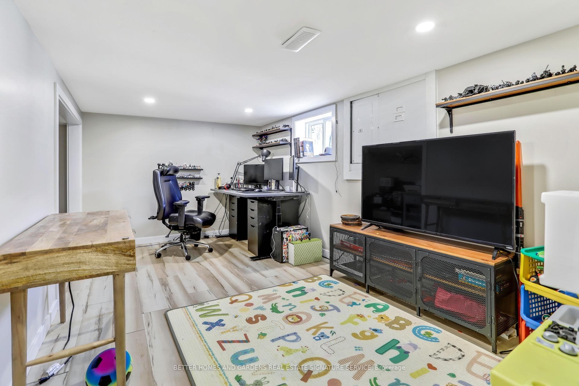 42 Louisa Street photo 27