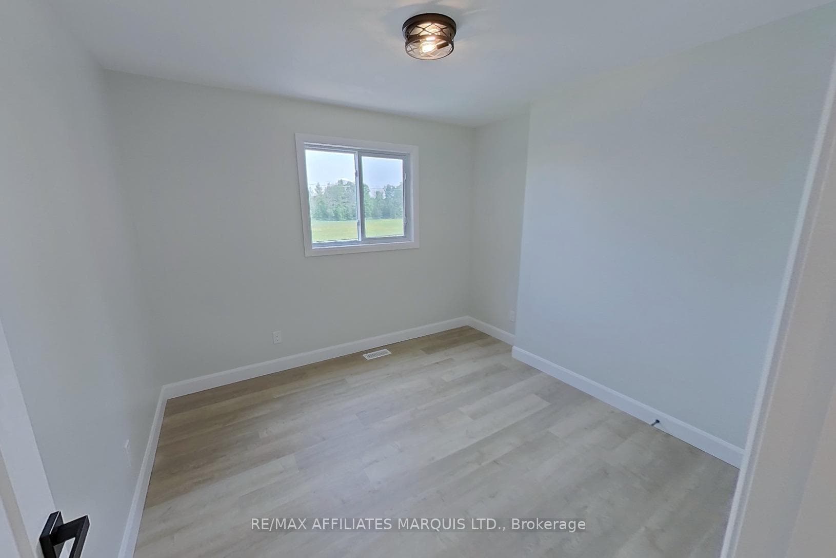 57 Farran Drive photo 11