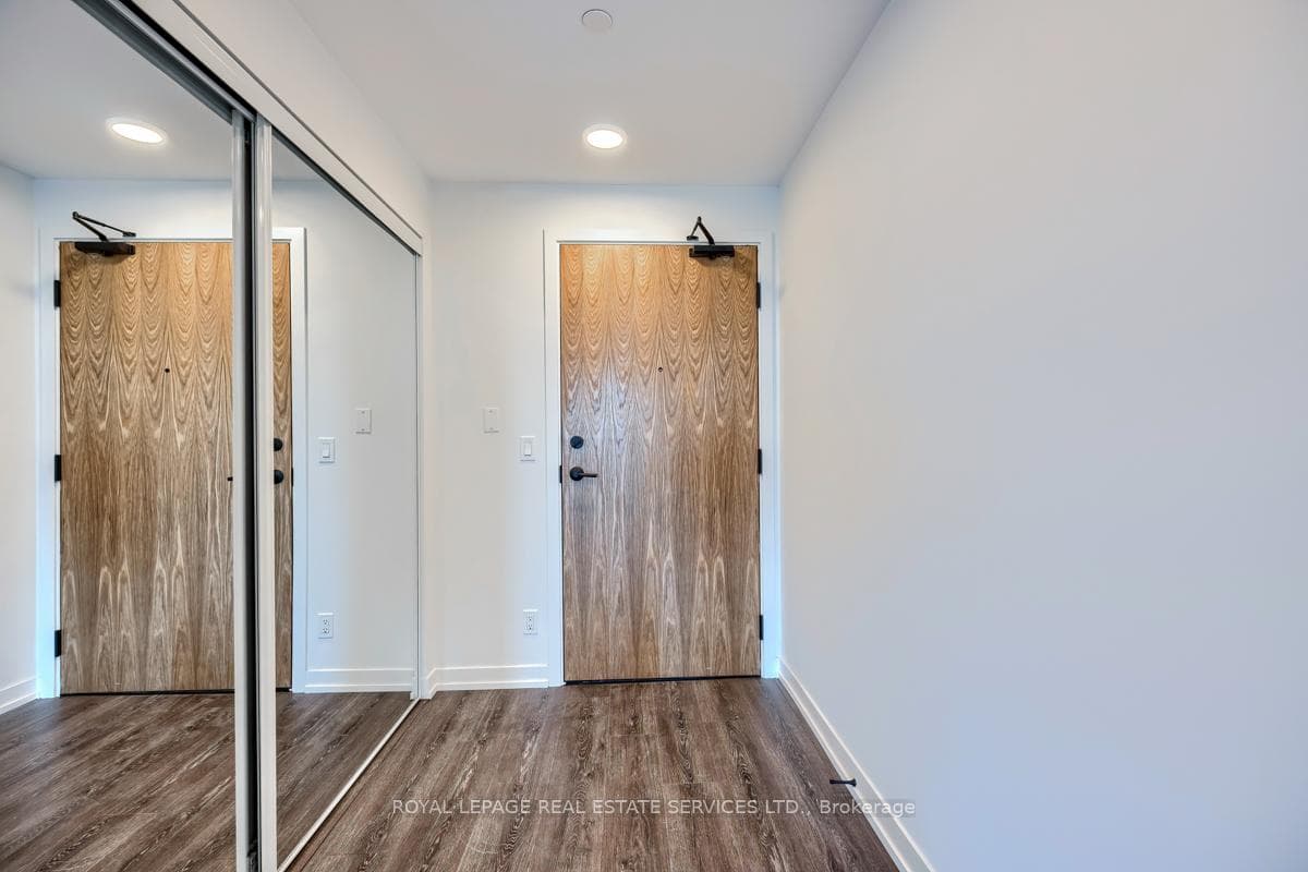 7950 Bathurst Street Unit 2502 photo 15