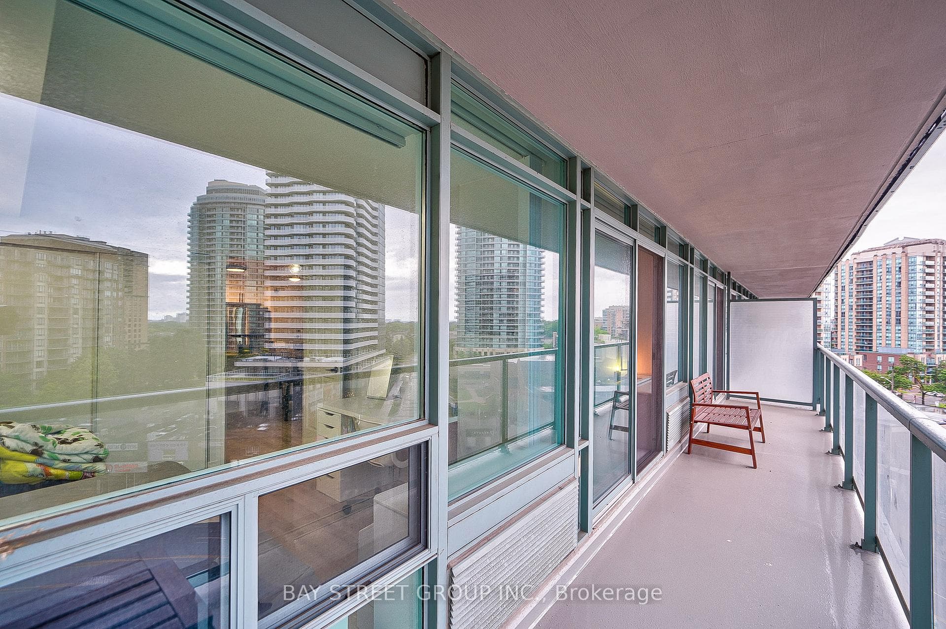 5500 Yonge Street Unit 803 photo 35