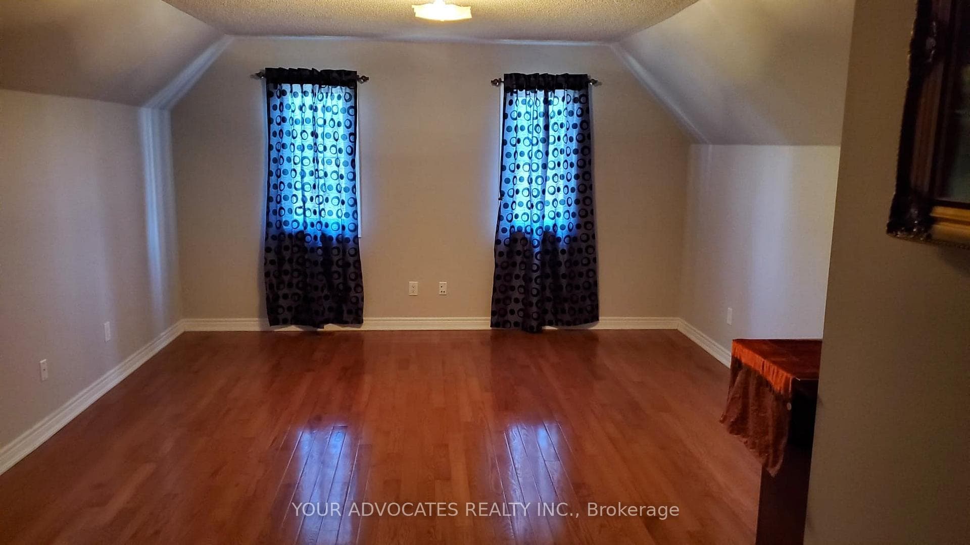 6 Wellspring Avenue photo 8