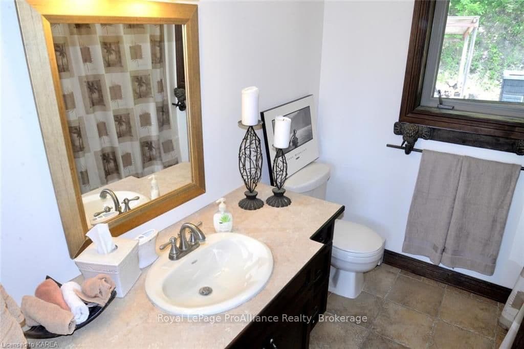 370 TRAVERSE LAKE Lane photo 25