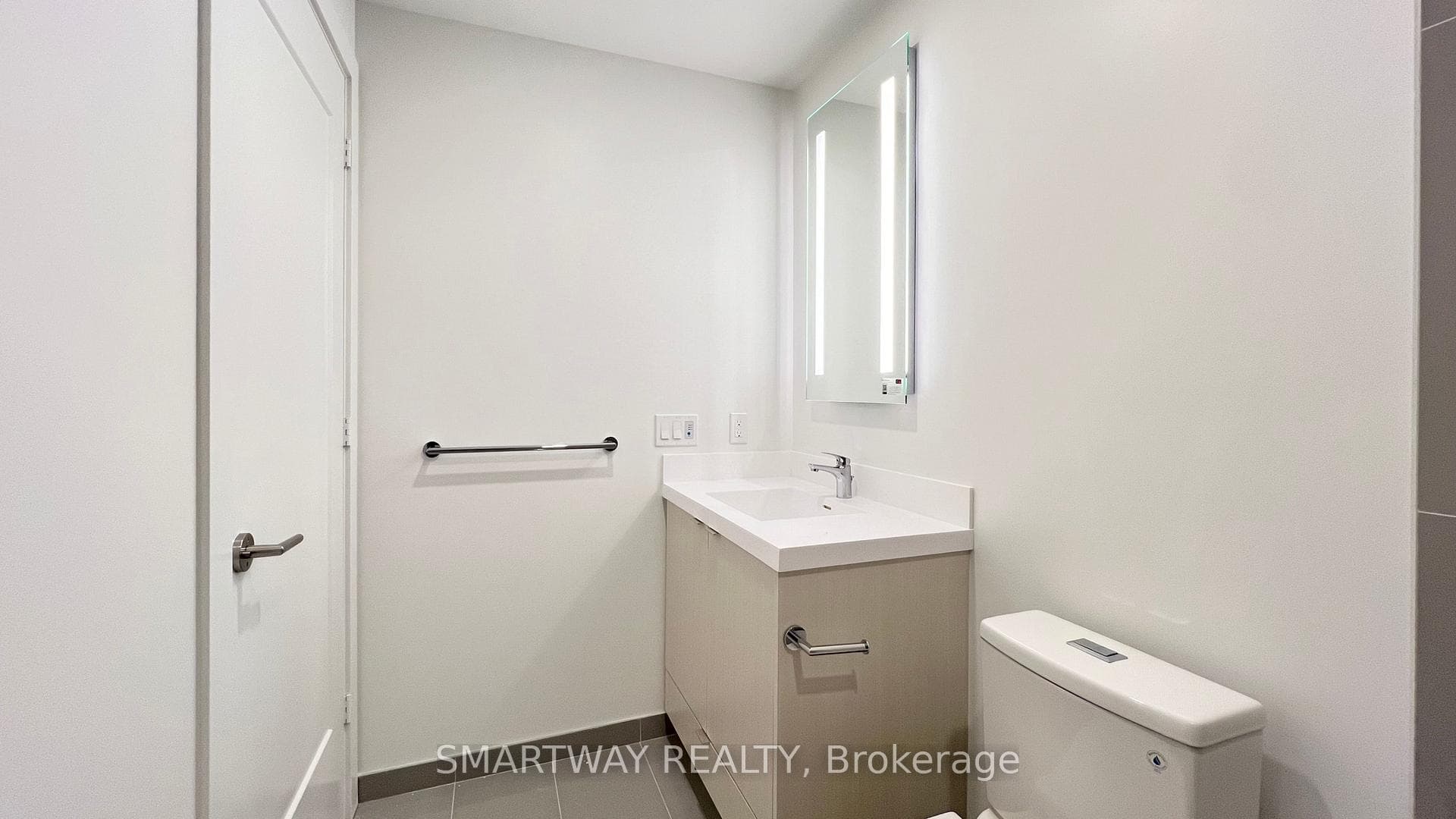 25 Cordova Avenue Unit 402 photo 38