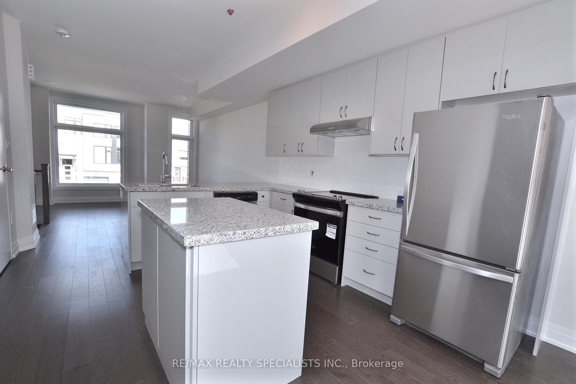 12 Wild Rose Gardens Unit Upper photo 6