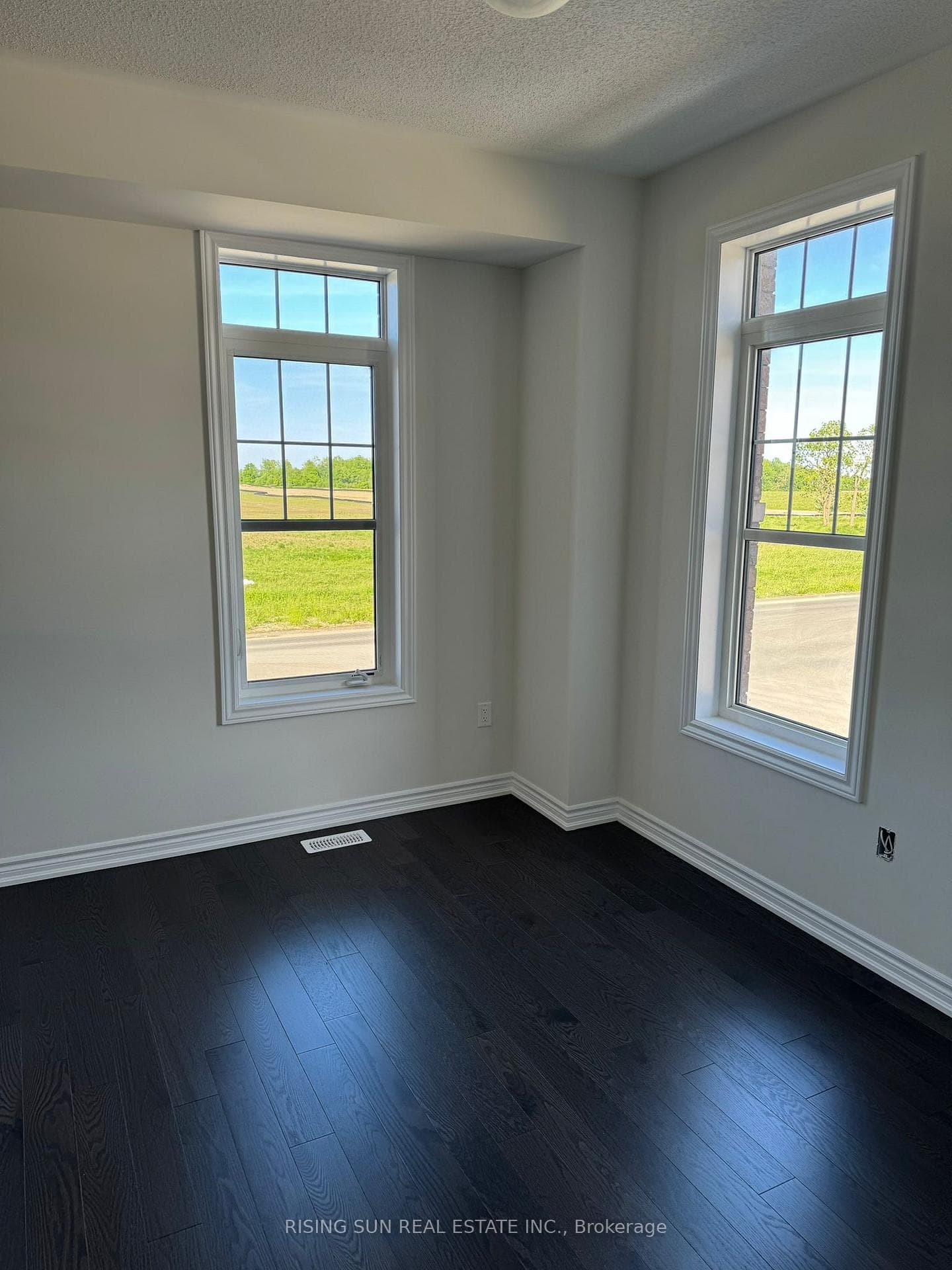 12332 Mclaughlin Road photo 18