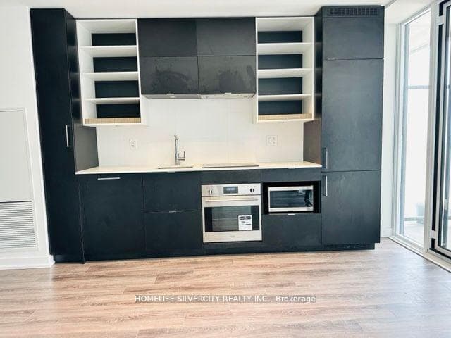 20 Edward Street Unit 1318 photo 2