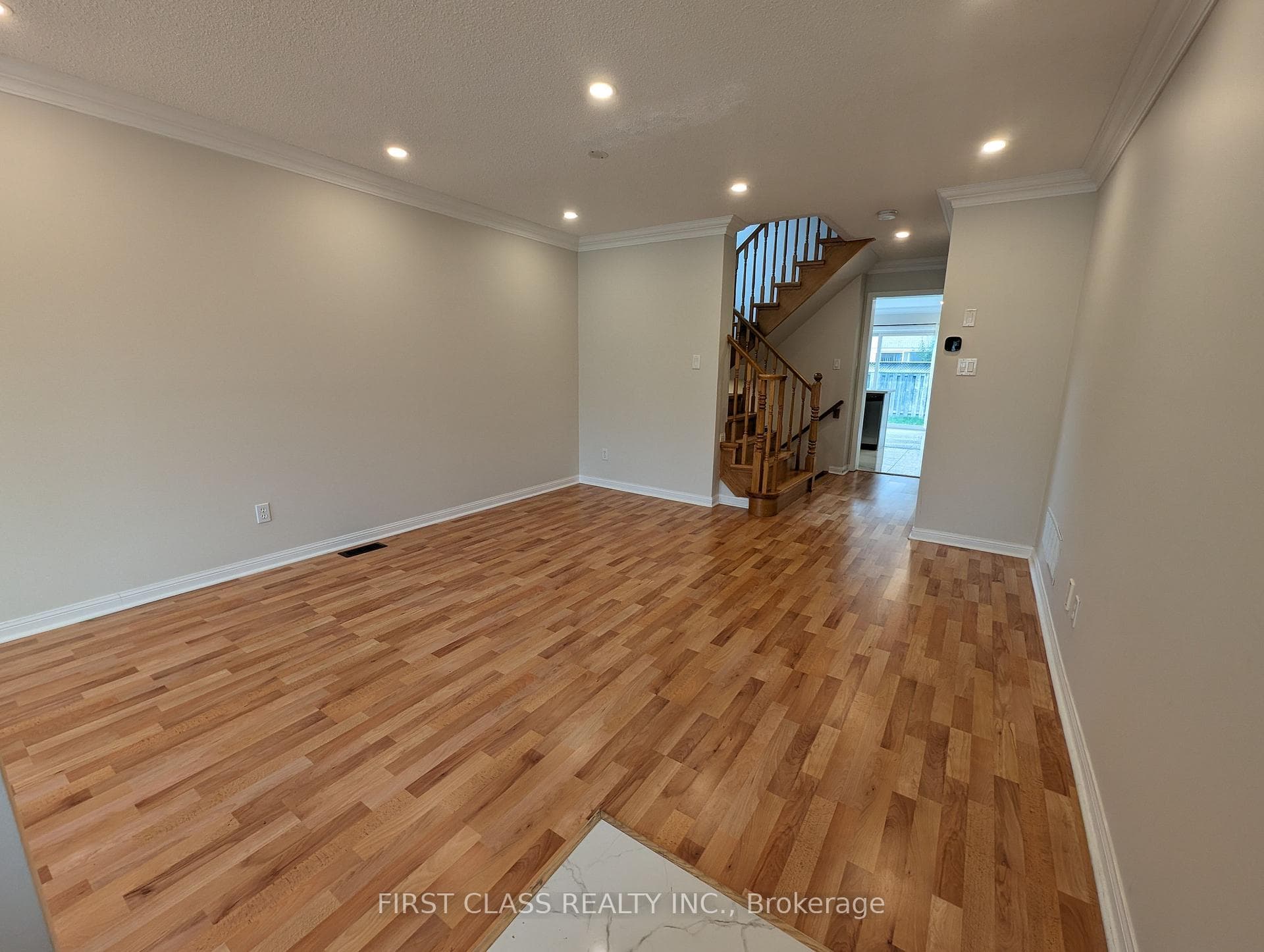 179 Roy Rainey Avenue photo 4