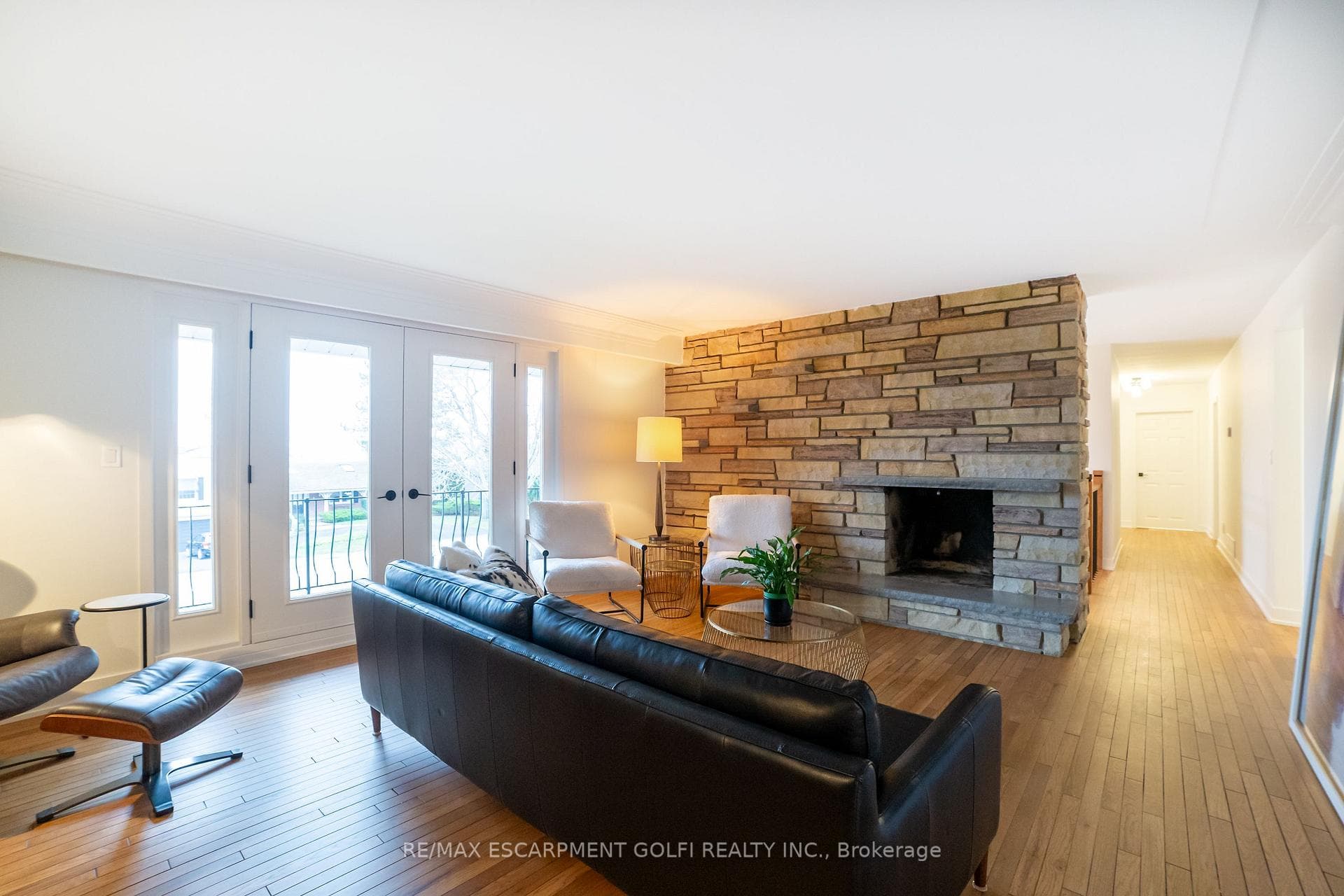 837 Danforth Place photo 20