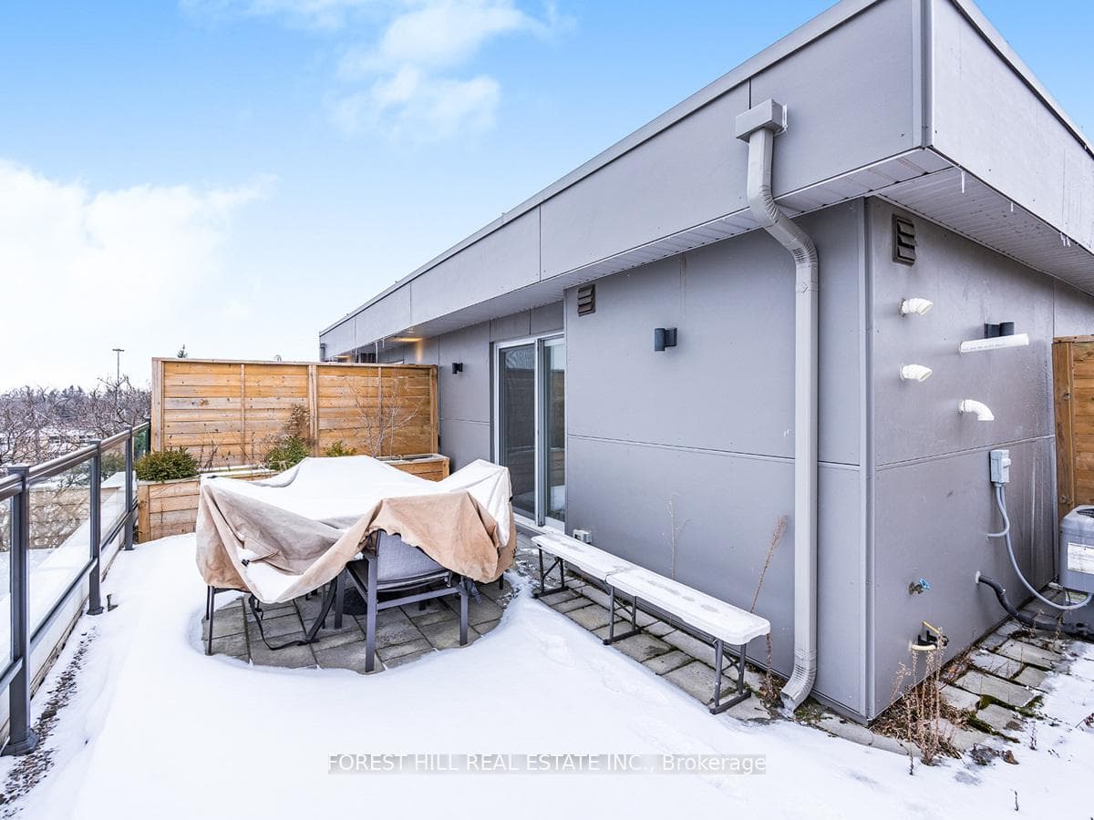 18 Greenbriar Road Unit 3 photo 36