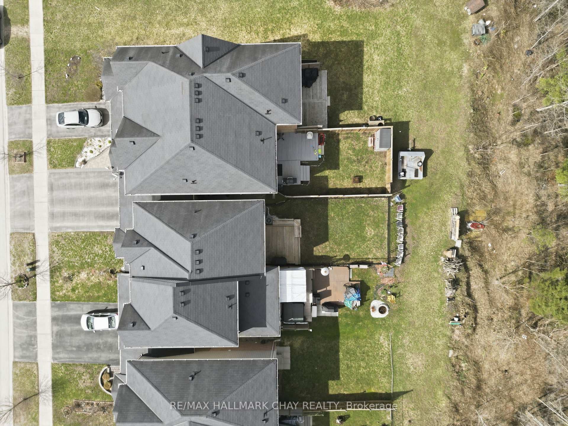 113 Collier Crescent photo 32