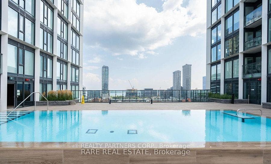 158 Front Street Unit 2113 photo 15