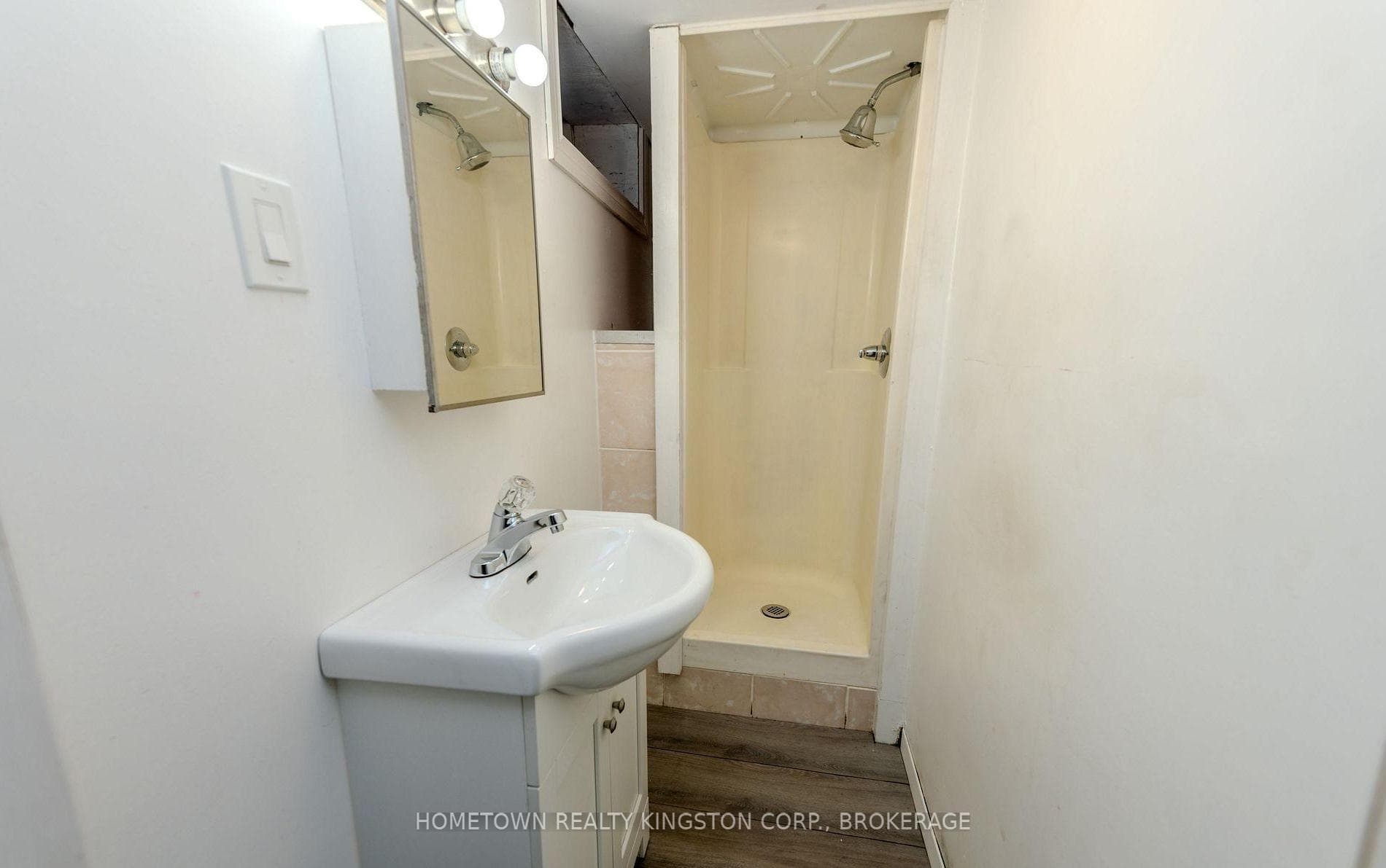 983 Oakview Avenue photo 25