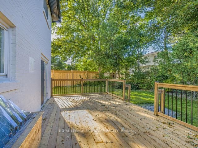 16 Ennismore Place photo 39