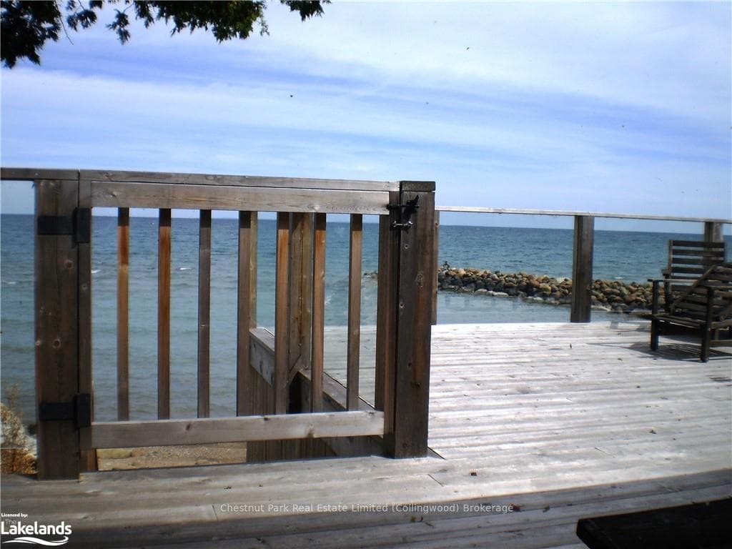 223 SUNSET Boulevard photo 13