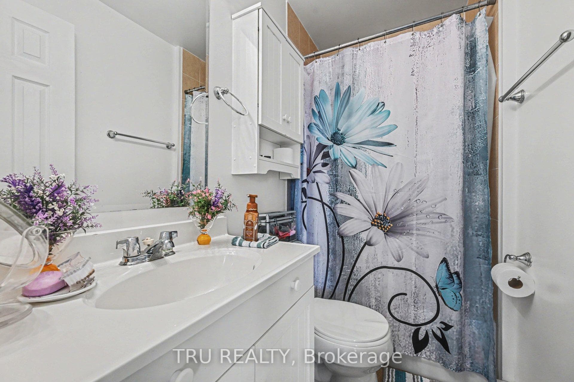 186 Water Street photo 6